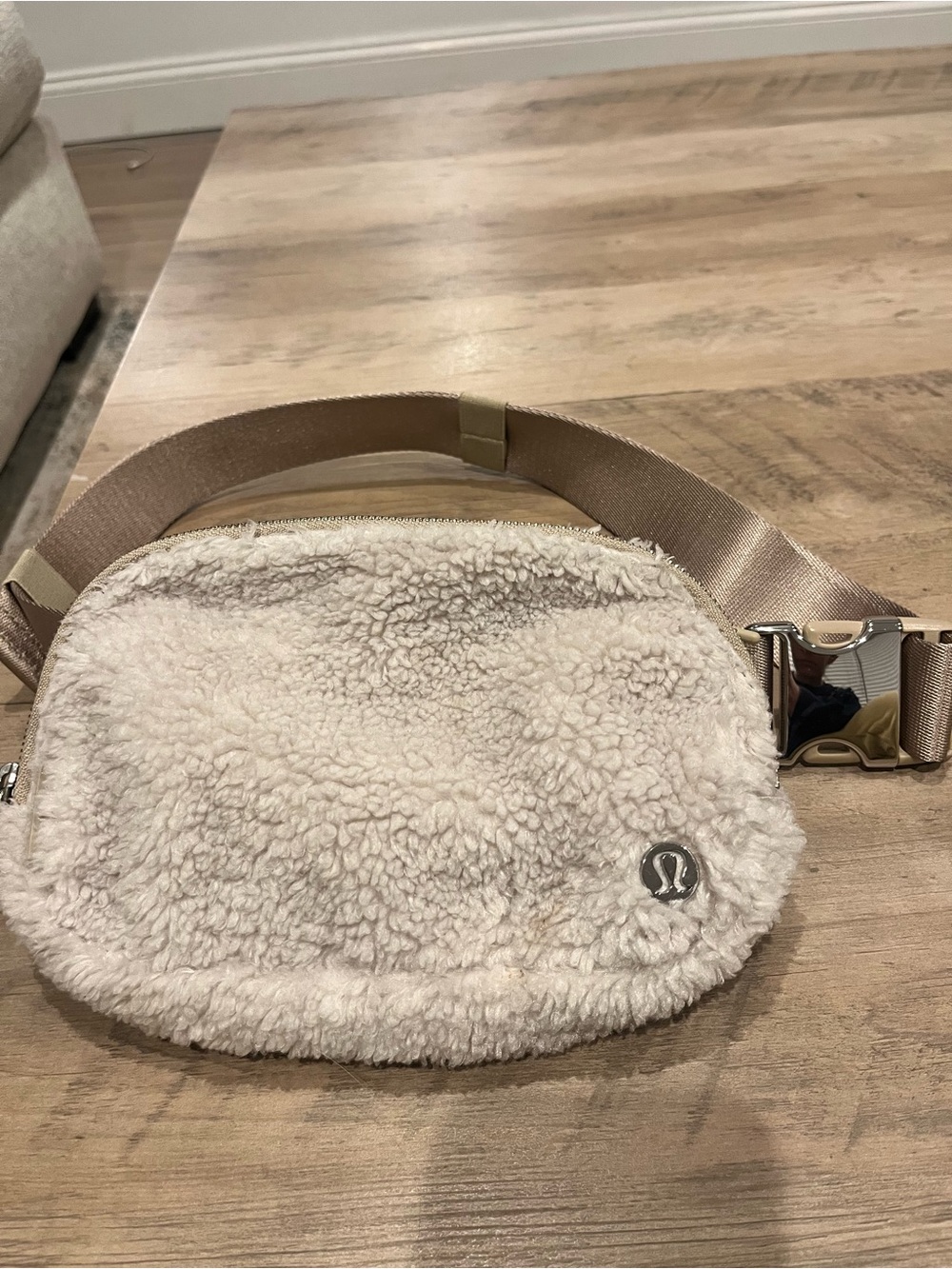 lululemon beige/cream Sherpa Fanny pack